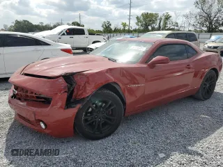2013 Chevrolet Camaro LT z VIN 2G1FB1E37D9110867, wystawiony jako Copart lot #54696005 z przebiegiem 153 437 mil mil oraz Szkoda całkowita • Salvage title. Historia ofert i sprzedaży dostępna na DreamBid. Obrazek 1.