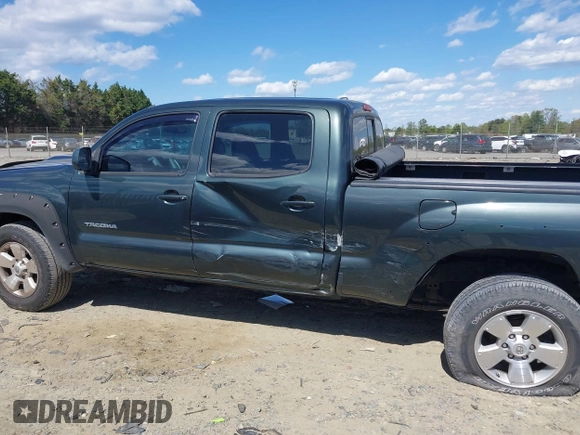 2010 Toyota Tacoma with VIN 5TEMU4FN3AZ718871, listed as a IAAI auction lot 42055583 with 241,870 mi miles and . Bid and sale history available at DreamBid. Image 14.