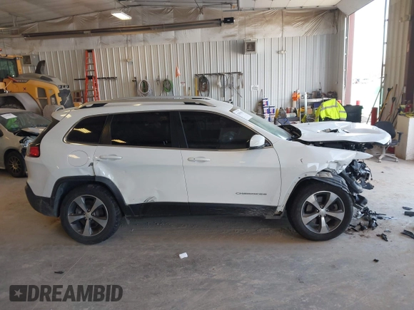 2019 Jeep Cherokee Limited z VIN 1C4PJMDN8KD179523, wystawiony jako IAAI lot #42094656 z przebiegiem 137 709 mil mil oraz . Historia ofert i sprzedaży dostępna na DreamBid. Obrazek 13.