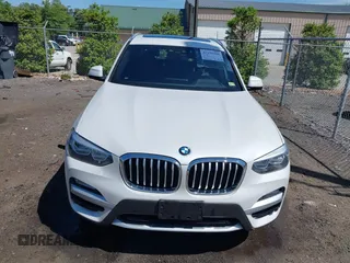 2019 BMW X3 xDrive30i z VIN 5UXTR9C5XKLD90591, wystawiony jako IAAI lot #42296306 z przebiegiem 100 416 mil mil oraz . Historia ofert i sprzedaży dostępna na DreamBid. Obrazek 12.