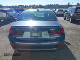 2022 BMW 3 Series 330i xDrive with VIN 3MW5R7J06N8C43146, listed as a IAAI auction lot 41572792 with 6,224 mi miles. Bid and sale history available at carsss.com. Image 16.