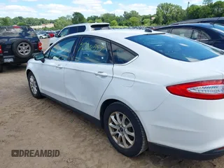 2016 Ford Fusion S z VIN 3FA6P0G75GR186532, wystawiony jako IAAI lot #42768557 z przebiegiem 172 367 mil mil oraz . Historia ofert i sprzedaży dostępna na DreamBid. Obrazek 6.