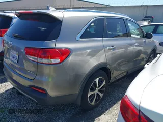 2017 Kia Sorento EX V6 with VIN 5XYPH4A57HG236014, listed as a IAAI auction lot 41602897 with 103,210 mi miles. Bid and sale history available at carsss.com. Image 4.