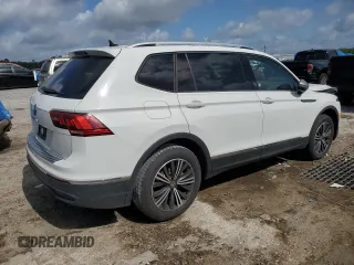 2024 Volkswagen Tiguan с VIN 3VVTB7AX9RM217926, выставлен на аукционе Copart как лот 59996135 с пробегом 3 941 миль миль и Чистый • Clean title. История ставок и продаж доступна на DreamBid. Изображение 3.