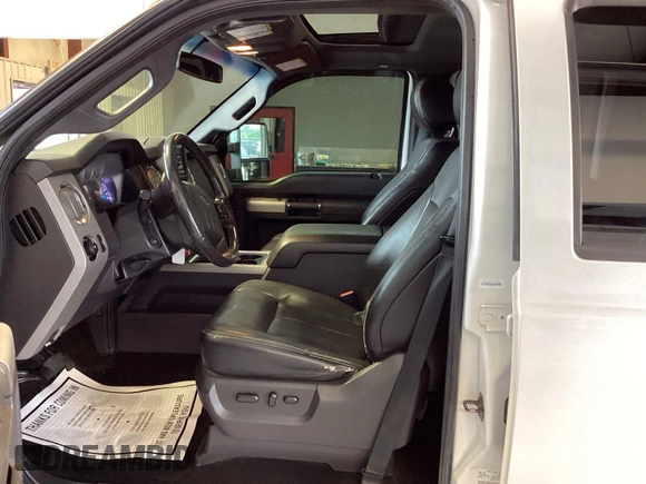 2016 Ford F-250 Lariat with VIN 1FT7W2BT1GEC13827, listed as a IAAI auction lot 42636420 with 432,048 mi miles and . Bid and sale history available at DreamBid. Image 13.
