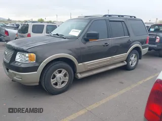 2005 Ford Expedition Eddie Bauer with VIN 1FMFU18525LA94923, listed as a IAAI auction lot 42040884 with 231,064 mi miles and . Bid and sale history available at DreamBid. Image 2.