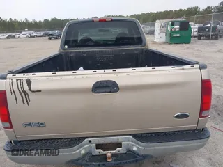 2000 Ford F-150 XL с VIN 1FTRX17L1YNA50543, выставлен на аукционе IAAI как лот 41864001 с пробегом 251 925 миль миль и . История ставок и продаж доступна на DreamBid. Изображение 16.