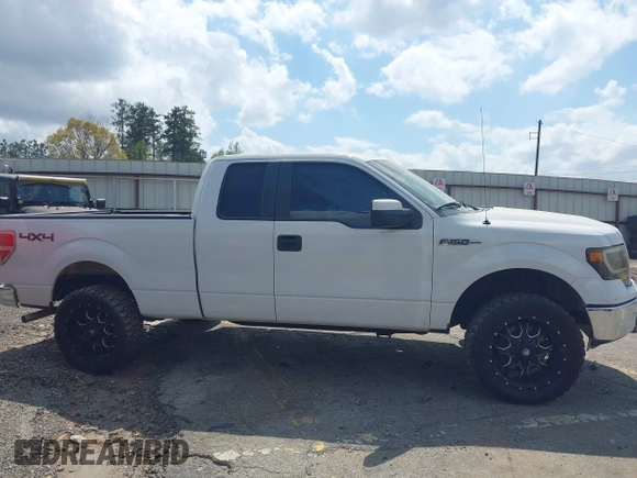 2013 Ford F-150 XL z VIN 1FTFX1EF7DKF38178, wystawiony jako IAAI lot #41953533 z przebiegiem 276 803 mil mil oraz . Historia ofert i sprzedaży dostępna na DreamBid. Obrazek 12.