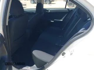 2016 Mitsubishi Lancer ES z VIN JA32U2FU4GU011507, wystawiony jako IAAI lot #42347943 z przebiegiem 128 965 mil mil oraz . Historia ofert i sprzedaży dostępna na DreamBid. Obrazek 8.