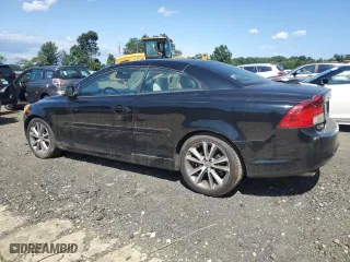 2011 Volvo C70 with VIN YV1672MC6BJ108636, listed as a Copart auction lot 68728354 with 184,174 mi miles and Clean Title. Bid and sale history available at carsss.com. Image 2.