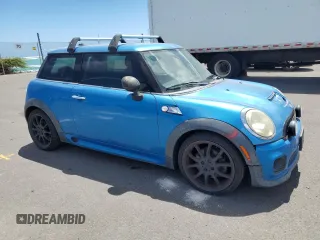 2008 MINI Hardtop S z VIN WMWMF73518TT86953, wystawiony jako Copart lot #67640615 z przebiegiem 107 513 mil mil oraz Czysty tytuł • Clean title. Historia ofert i sprzedaży dostępna na DreamBid. Obrazek 4.