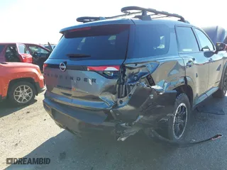 2024 Nissan Pathfinder SV with VIN 5N1DR3BD9RC231480, listed as a IAAI auction lot 41054199 with 7,380 mi miles. Bid and sale history available at carsss.com. Image 6.