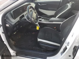 2022 Kia EV6 GT-Line with VIN KNDC4DLC1N5030763, listed as a Copart auction lot 41695125 with 36,295 mi miles and Salvage Title. Bid and sale history available at carsss.com. Image 7.
