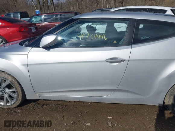 2017 Hyundai Veloster with VIN KMHTC6AD6HU310694, listed as a IAAI auction lot 41734446 with 99,432 mi miles. Bid and sale history available at carsss.com. Image 14.