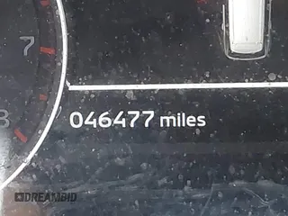 2023 Mitsubishi Outlander ES z VIN JA4J3TA87PZ027620, wystawiony jako IAAI lot #41900551 z przebiegiem 46 477 mil mil oraz . Historia ofert i sprzedaży dostępna na DreamBid. Obrazek 14.