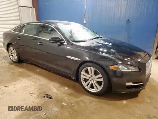 2016 Jaguar XJ Portfolio с VIN SAJWJ2GD0G8V92699, выставлен на аукционе Copart как лот 59138065 с пробегом 123 065 миль миль и Чистый • Clean title. История ставок и продаж доступна на DreamBid. Изображение 4.
