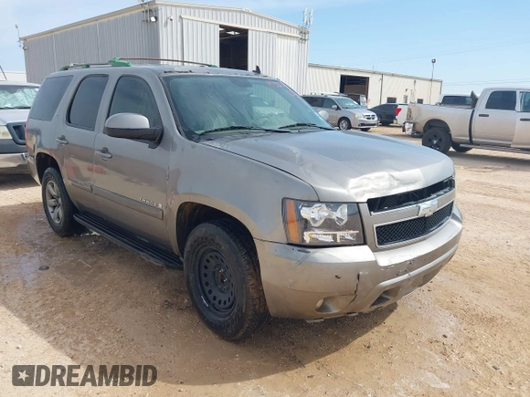 2009 Chevrolet Tahoe 2LT z VIN 1GNEC23369R181474, wystawiony jako IAAI lot #42222270 z przebiegiem 259 621 mil mil oraz . Historia ofert i sprzedaży dostępna na DreamBid. Obrazek 1.
