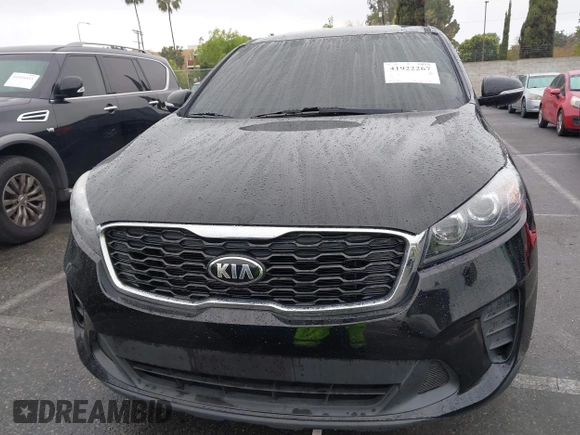2019 Kia Sorento LX with VIN 5XYPG4A36KG568969, listed as a IAAI auction lot 41922267 with 80,176 mi miles. Bid and sale history available at carsss.com. Image 12.