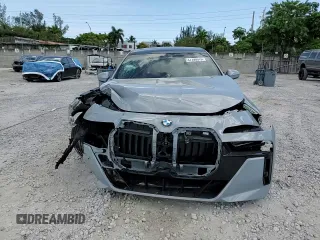 2023 BMW 7 Series 740i z VIN WBA23EH08PCM24789, wystawiony jako Copart lot #47390015 z przebiegiem 51 854 mil mil oraz Nie do naprawy • Non repairable. Historia ofert i sprzedaży dostępna na DreamBid. Obrazek 13.