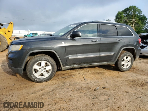 2011 Jeep Grand Cherokee Laredo z VIN 1J4RR4GG0BC518726, wystawiony jako Copart lot #58985765 z przebiegiem 163 625 mil mil oraz Szkoda całkowita • Salvage title. Historia ofert i sprzedaży dostępna na DreamBid. Obrazek 1.
