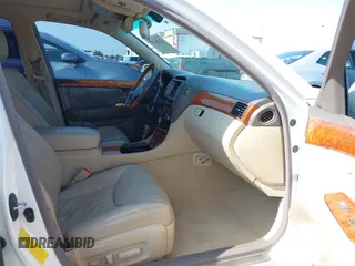 2005 Lexus LS 430 z VIN JTHBN36F755000674, wystawiony jako IAAI lot #42454159 z przebiegiem 163 787 mil mil oraz . Historia ofert i sprzedaży dostępna na DreamBid. Obrazek 5.