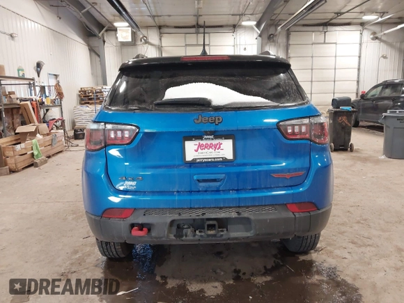 2022 Jeep Compass Trailhawk with VIN 3C4NJDDB1NT236477, listed as a IAAI auction lot 41485656 with 7,341 mi miles and . Bid and sale history available at DreamBid. Image 16.