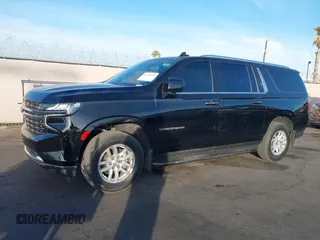 2021 Chevrolet Suburban LT z VIN 1GNSCCKD2MR328577, wystawiony jako IAAI lot #41478279 z przebiegiem 128 060 mil mil oraz . Historia ofert i sprzedaży dostępna na DreamBid. Obrazek 6.