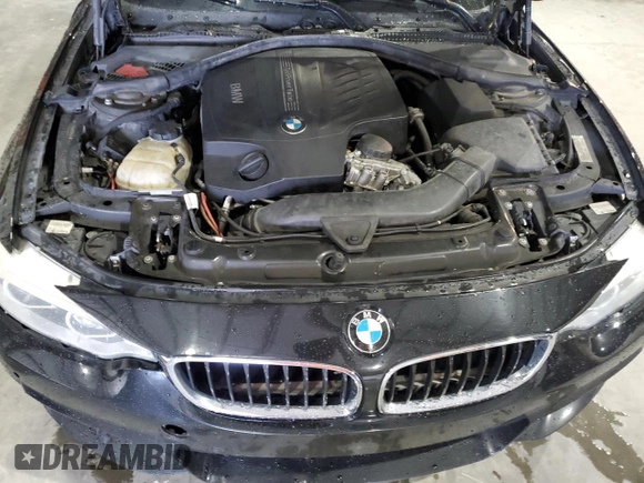 2015 BMW 4 Series 435i z VIN WBA3R1C54FK194347, wystawiony jako Copart lot #55849695 z przebiegiem 191 651 mil mil oraz Czysty tytuł • Clean title. Historia ofert i sprzedaży dostępna na DreamBid. Obrazek 11.