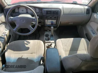 2004 Toyota Tacoma PreRunner z VIN 5TEGN92N24Z368036, wystawiony jako Copart lot #60845605 z przebiegiem 210 145 mil mil oraz Czysty tytuł • Clean title. Historia ofert i sprzedaży dostępna na DreamBid. Obrazek 8.