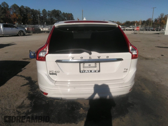 2017 Volvo XC60 Inscription z VIN YV449MRU6H2015037, wystawiony jako IAAI lot #40680824 z przebiegiem 55 400 mil mil oraz . Historia ofert i sprzedaży dostępna na DreamBid. Obrazek 17.