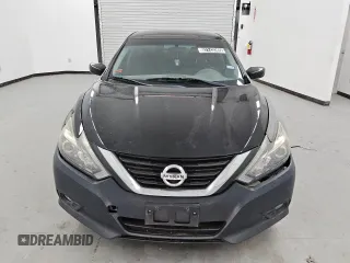 2017 Nissan Altima SR with VIN 1N4AL3AP9HC261930, listed as a Copart auction lot 52143365 with 126,758 mi miles and Clean Title. Bid and sale history available at DreamBid. Image 5.