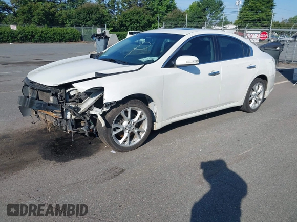2014 Nissan Maxima S with VIN 1N4AA5AP2EC909749, listed as a IAAI auction lot 42456426 with 185,554 mi miles and . Bid and sale history available at DreamBid. Image 17.