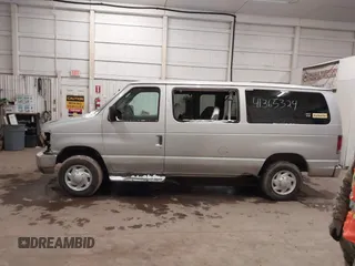 2008 Ford Econoline Passenger XL with VIN 1FBNE31L78DA28548, listed as a IAAI auction lot 41365324 with 175,585 mi miles. Bid and sale history available at carsss.com. Image 15.