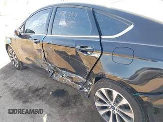 2020 Ford Fusion SE with VIN 3FA6P0T96LR179655, listed as a IAAI auction lot 41796399 with 54,089 mi miles and . Bid and sale history available at DreamBid. Image 18.