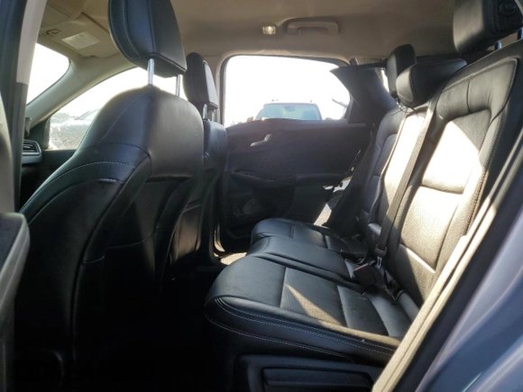 2020 Ford Escape Titanium Hybrid z VIN 1FMCU9DZ4LUC34827, wystawiony jako Copart lot #48769685 z przebiegiem 84 218 mil mil oraz Szkoda całkowita • Salvage title. Historia ofert i sprzedaży dostępna na DreamBid. Obrazek 11.