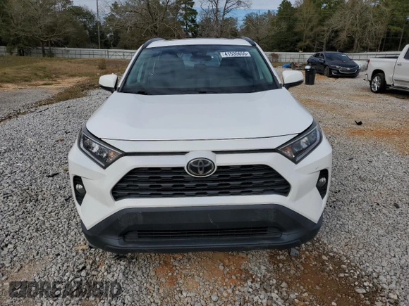 2019 Toyota RAV4 XLE with VIN 2T3W1RFV8KW009204, listed as a Copart auction lot 41535655 with 101,957 mi miles and Non Repairable. Bid and sale history available at carsss.com. Image 5.