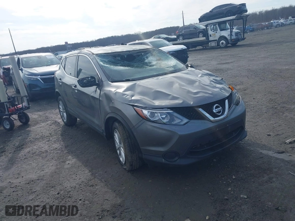 2017 Nissan Rogue Sport SL with VIN JN1BJ1CR3HW118691, listed as a IAAI auction lot 41532605 with 107,025 mi miles. Bid and sale history available at carsss.com. Image 1.