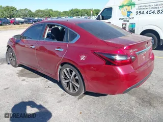 2018 Nissan Altima 2.5 SV with VIN 1N4AL3AP5JC139359, listed as a IAAI auction lot 41814622 with 50,519 mi miles. Bid and sale history available at carsss.com. Image 3.