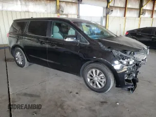 2019 Kia Sedona L with VIN KNDMA5C13K6559221, listed as a Copart auction lot 85486564 with 130,248 mi miles and Salvage Title. Bid and sale history available at carsss.com. Image 4.