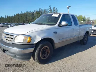 2000 Ford F-150 XL with VIN 1FTRX17W4YKA47244, listed as a IAAI auction lot 42076893 with 362,114 mi miles. Bid and sale history available at carsss.com. Image 2.