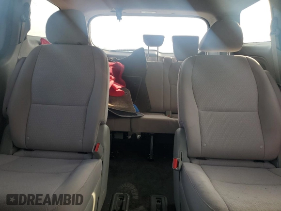 2017 Kia Sedona LX with VIN KNDMB5C16H6306898, listed as a Copart auction lot 71790784 with 51,508 mi miles and Salvage Title. Bid and sale history available at carsss.com. Image 10.