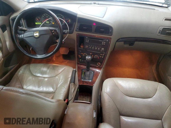 2005 Volvo S60 with VIN YV1RS612752478006, listed as a Copart auction lot 62668035 with 155,952 mi miles and Clean title. Bid and sale history available at DreamBid. Image 8.