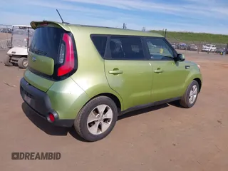 2014 Kia Soul with VIN KNDJN2A21E7041950, listed as a IAAI auction lot 41698710 with 103,809 mi miles. Bid and sale history available at carsss.com. Image 4.