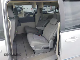 2008 Dodge Grand Caravan SXT with VIN 2D8HN54P68R127167, listed as a IAAI auction lot 41922325 with 141,171 mi miles and . Bid and sale history available at DreamBid. Image 8.