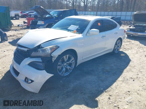 2013 Infiniti M37 with VIN JN1BY1AP6DM510938, listed as a IAAI auction lot 41239747 with Not Provided miles. Bid and sale history available at carsss.com. Image 2.