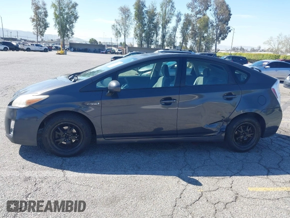 2010 Toyota Prius II with VIN JTDKN3DU8A0180886, listed as a IAAI auction lot 41869933 with 149,289 mi miles and . Bid and sale history available at carsss.com. Image 14.