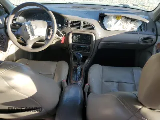 2000 Oldsmobile Intrigue GLS z VIN 1G3WX52H5YF100075, wystawiony jako Copart lot #79327534 z przebiegiem 158 710 mil mil oraz Tytuł czysty. Historia ofert i sprzedaży dostępna na DreamBid. Obrazek 8.