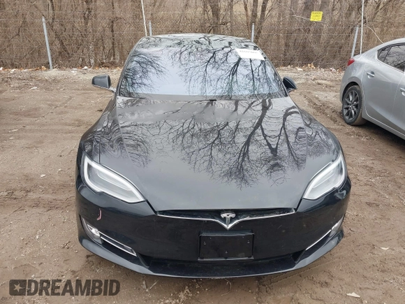 2017 Tesla Model S 100D with VIN 5YJSA1E25HF215778, listed as a IAAI auction lot 41692605 with Not Provided miles and . Bid and sale history available at DreamBid. Image 12.