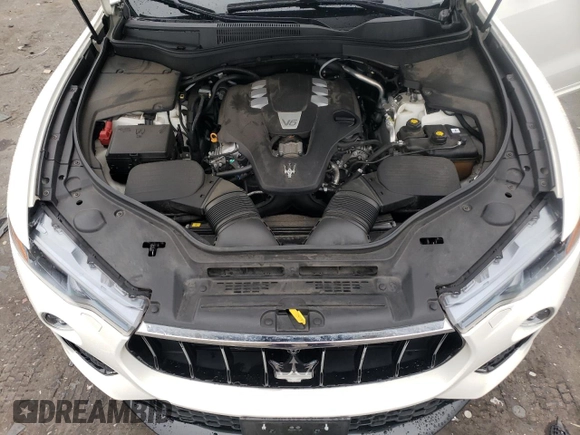 2019 Maserati Levante GranSport with VIN ZN661XUS8KX313673, listed as a Copart auction lot 66441554 with 76,388 mi miles and Salvage Title. Bid and sale history available at carsss.com. Image 13.