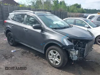 2013 Toyota RAV4 LE z VIN 2T3BFREV8DW087843, wystawiony jako IAAI lot #42629388 z przebiegiem 234 438 mil mil oraz . Historia ofert i sprzedaży dostępna na DreamBid. Obrazek 1.